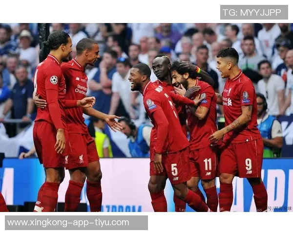 库杜斯在对阵利兹联时六次过人全成功成为2024年英超新星 库杜斯在对阵利兹联时六次过人全成功成为2024年英超新星